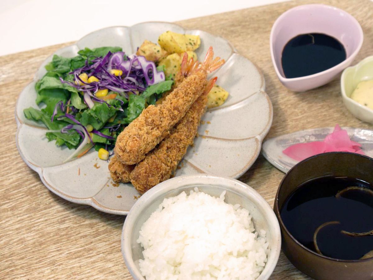 鉄板ハンバーグ